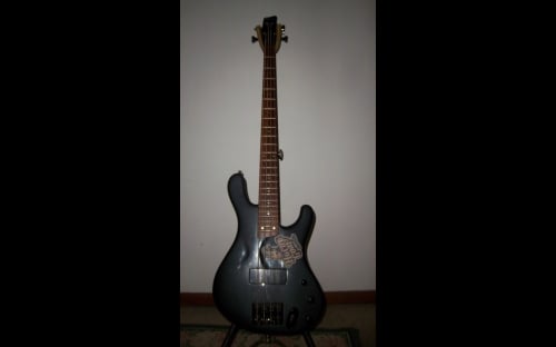 Ibanez EDB350 bass guitar