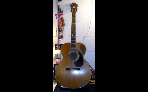 Oahu 69K deluxe jumbo acoustic guitar