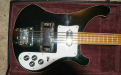 Rickenbacker 4003/5 five string bass, body close-up