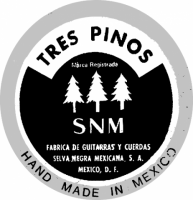 Tres Pinos classical guitar label