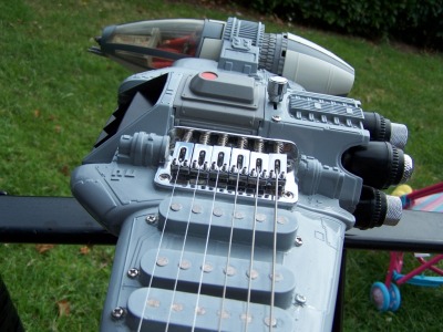 Bingham B wing guitar - pickups close up