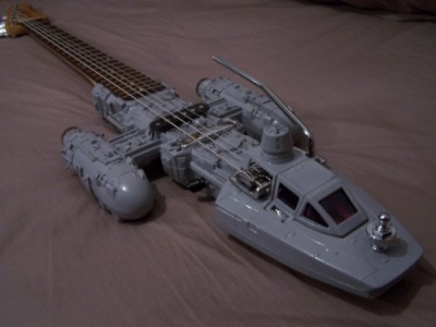 Tom Binghams Anakin Starfighter guitar
